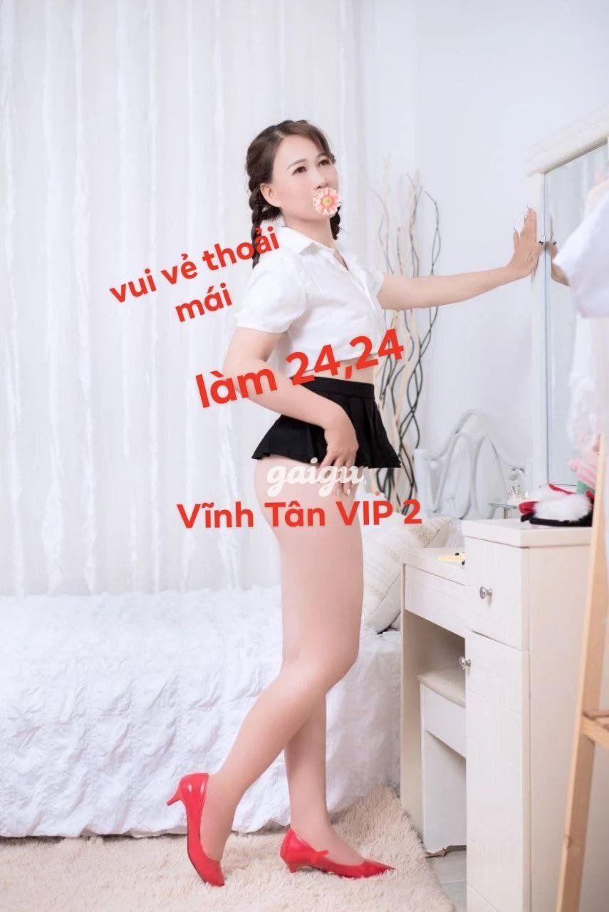 07325f2bebb307810f169b47a8bfb48c632b45ed - NEW-Quỳnh Chi -máy bay cao cấp mới đi làm